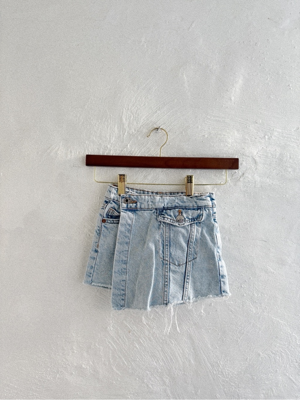 Zara girls size 6 year wrap shorts